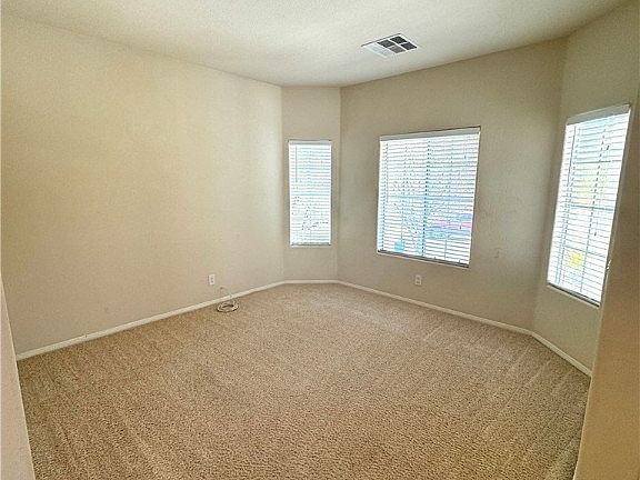 5th image of 10466 Gabaldon St