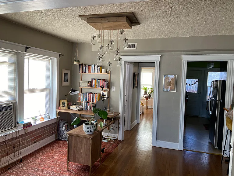3828 Genessee St — Photo 13