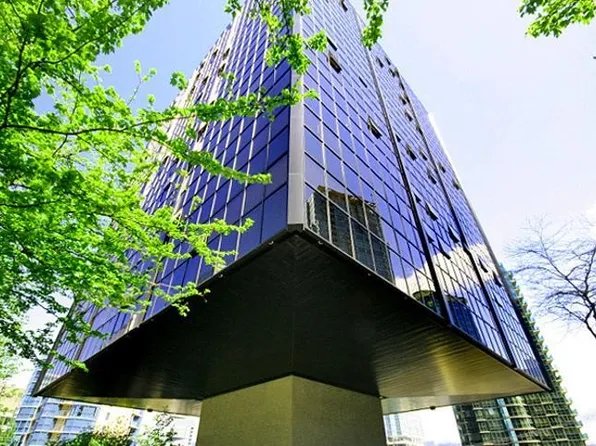 1333 Georgia St W #1405, Vancouver, BC V6E 4V3