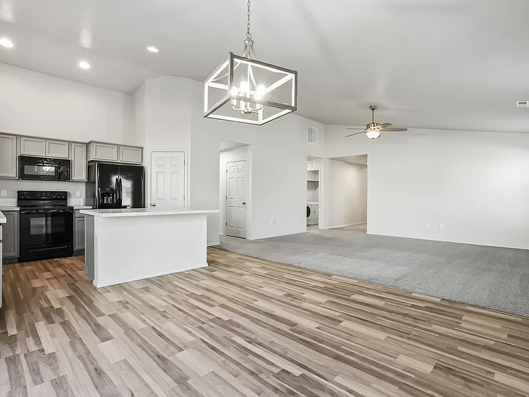 17806 N Pegram Way — Photo 14