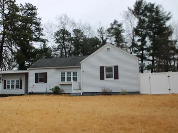 48 Pineywood Rd, Southwick, MA 01077