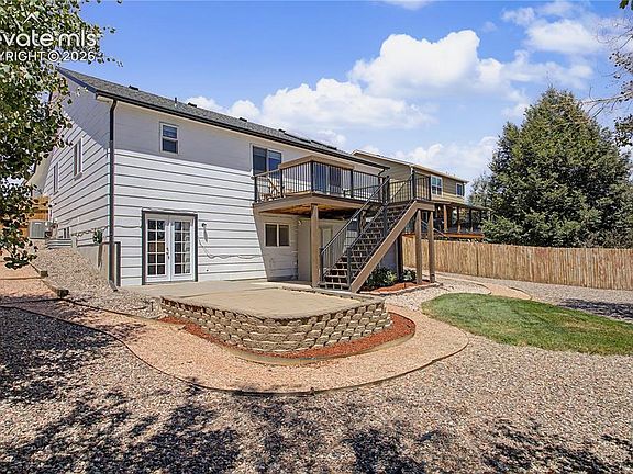 4th image of 2925 Walton Creek Dr