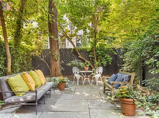 72 Perry St, New York, NY 10014