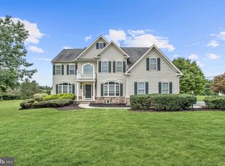 2 Sweetgale Ct, Reisterstown, MD 21136