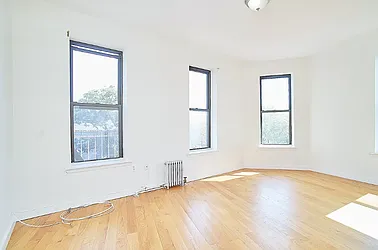 Rented by Living New York