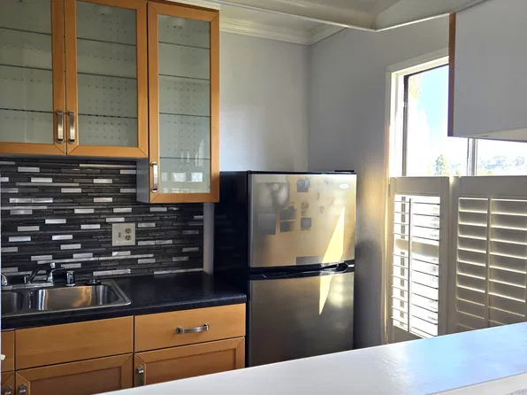 6780 Friars Rd Unit 302, San Diego, CA 92108