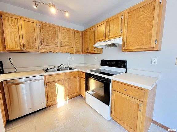 5th image of 3845 W Palmyra Ct #3