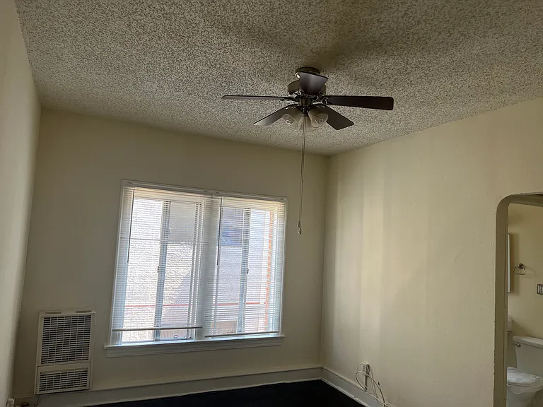 422 S Grand View St #M408 — Photo 10