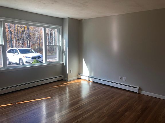 3rd image of 97 River St