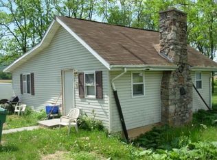 121 Sportsman Rd, Newmanstown, PA 17073