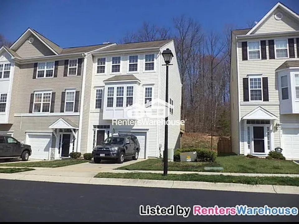 2571 Vireo Ct
