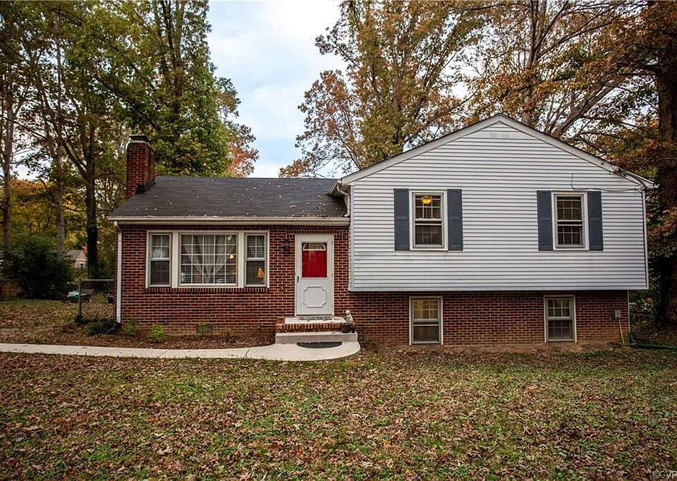 1st image of 10132 Dakins Dr