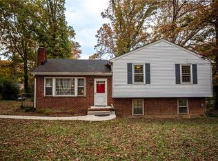 10132 Dakins Dr, North Chesterfield, VA 23236