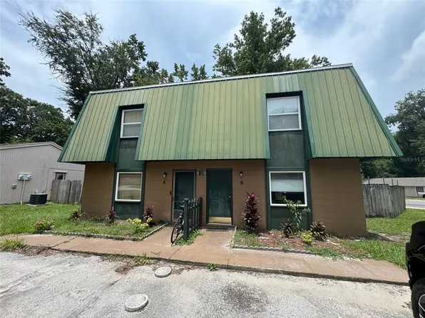 6106 SW 11th Pl, Gainesville, FL 32607