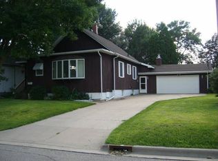 1435 La Harpe St, La Salle, IL 61301