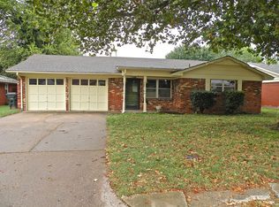 3216 Shadybrook Dr, Midwest City, OK 73110