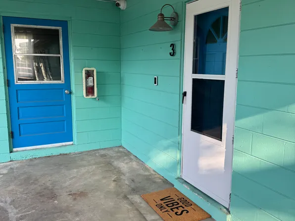 189 Oak Ave APT 3, Cocoa Beach, FL 32931