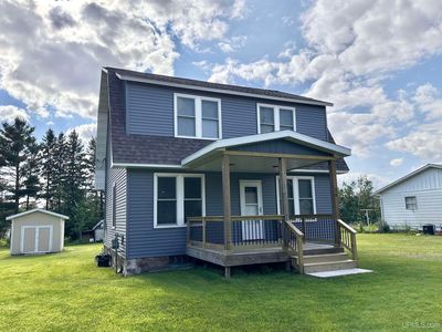 16 S Park Ave, Iron Mountain, MI, 49801