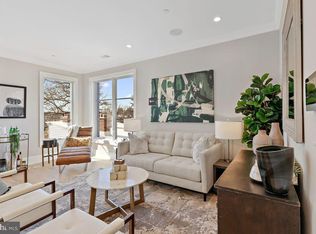 710 E St SE #6, Washington, DC 20003