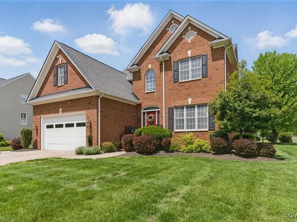 9446 Crescent View Dr, Mechanicsville, VA 23116