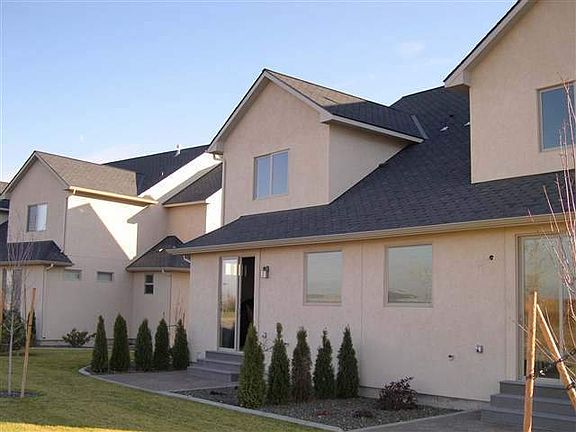 2nd image of 3710 Canyon Lakes Dr #M101