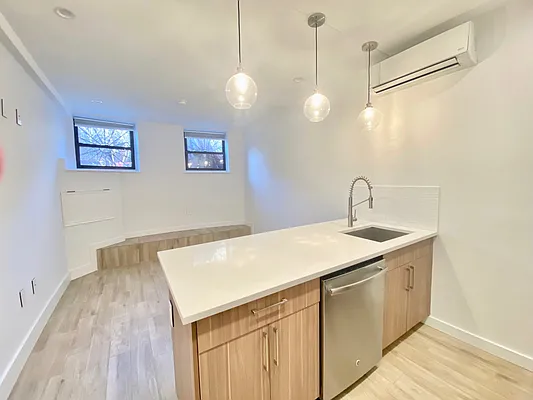 Rented by Compass | media 17