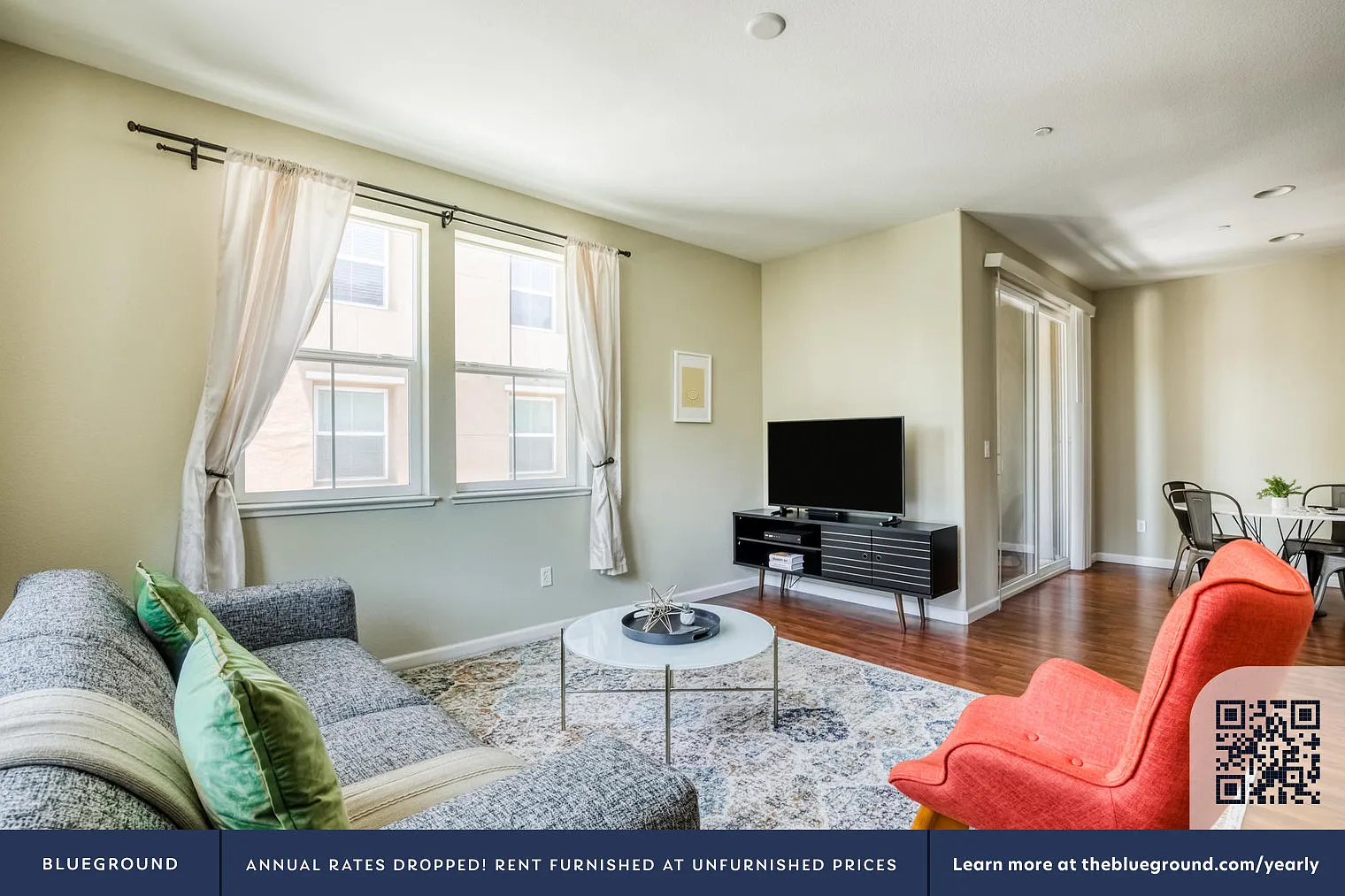 3 bed, 2.5 bath, 1391 sqft, $3,790 — Photo 2
