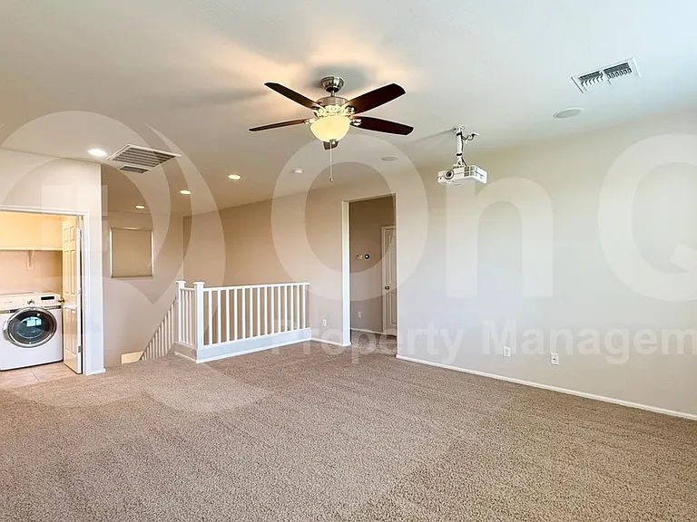 1095 E Rojo Way — Photo 15