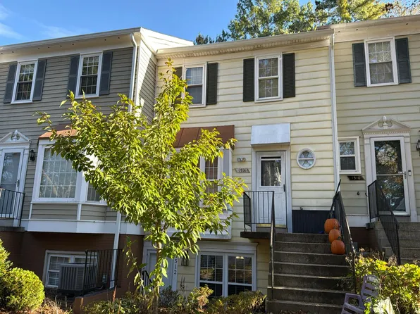 1514 Marlborough Ct, Crofton, MD 21114