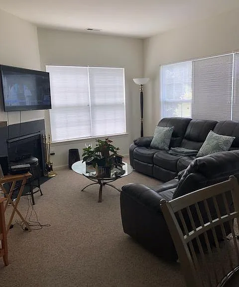 1107 Old Course Ln — Photo 3