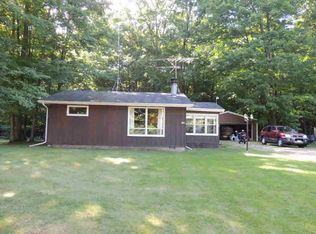 9551 Saint Bernadette Rd, Suring, WI 54174