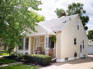 2721 Rochester Rd, Royal Oak, MI 48073