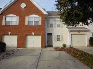 64 La Costa Dr, Blackwood, NJ 08012