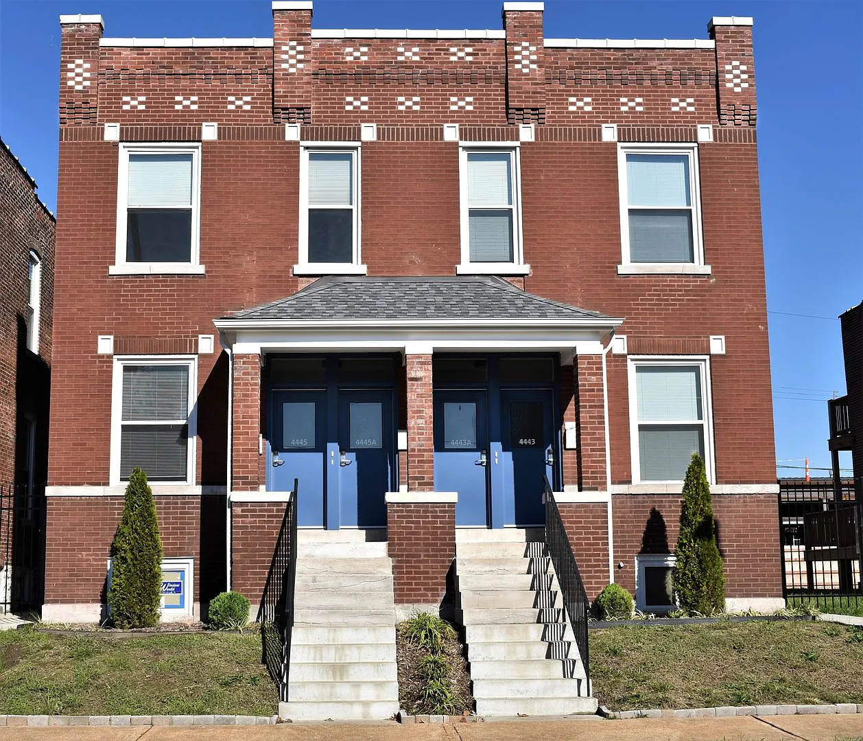 4419-21 Swan Ave — Photo 2