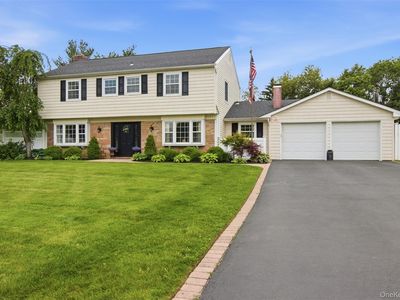 4 Blackwell Court, Stony Brook, NY, 11790