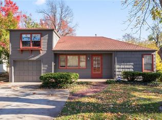 5037 Buena Vista St, Roeland Park, KS 66205