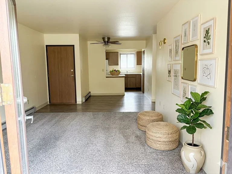 Cedar Creek Apartments-Oshkosh — Photo 35