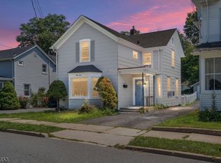 43 Madison St, Newton, NJ 07860
