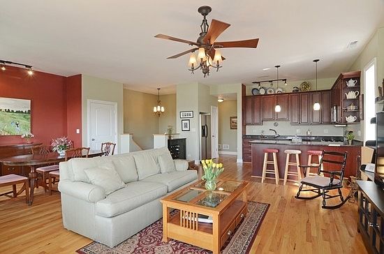 4th image of 3108 W Logan Blvd APT 3