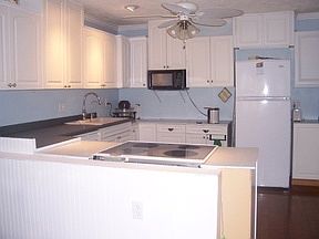 3rd image of 1005 Elizabeth Dr