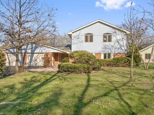 47 N Woodland Trl, Palos Park, IL 60464