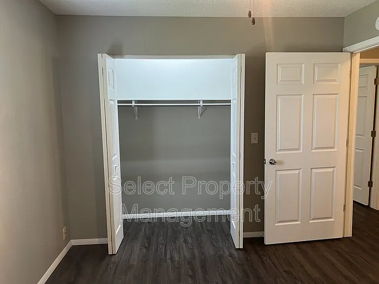 2504 Alma Ave — Photo 37