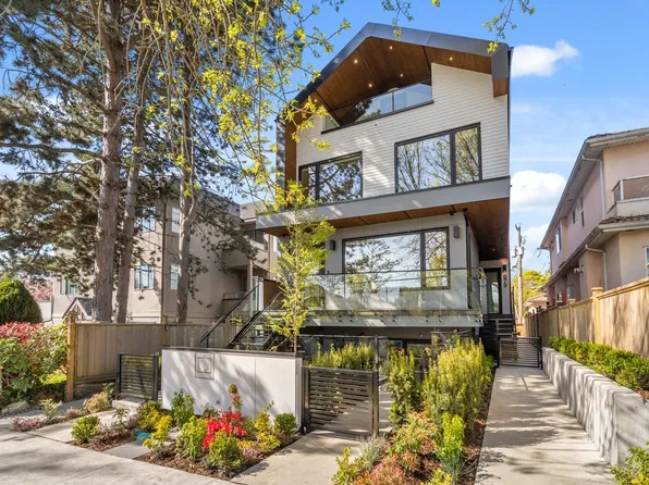 679 W 18th Ave, Vancouver, BC V5Z 1V7