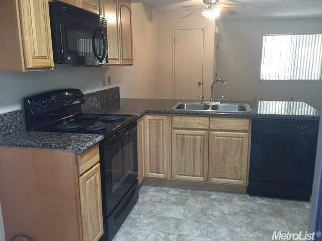 5620 Hamilton St APT 83 photo 1