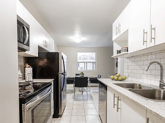 5th image of 695 Talbot St #1-14
