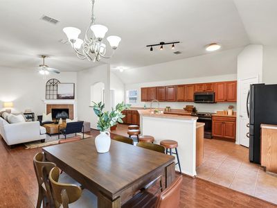 10525 N Haven Dr, Benbrook, TX, 76126