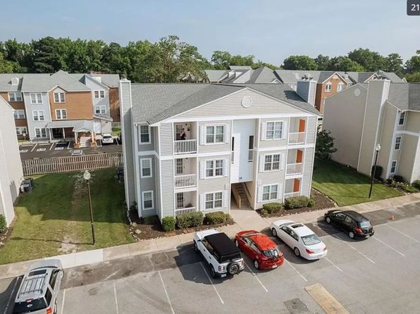 1826 Chantilly Ct