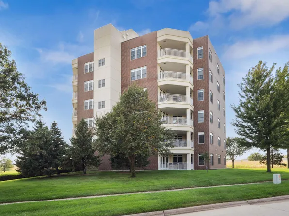 1326 Maxhelen Blvd APT 5B, Waterloo, IA 50701