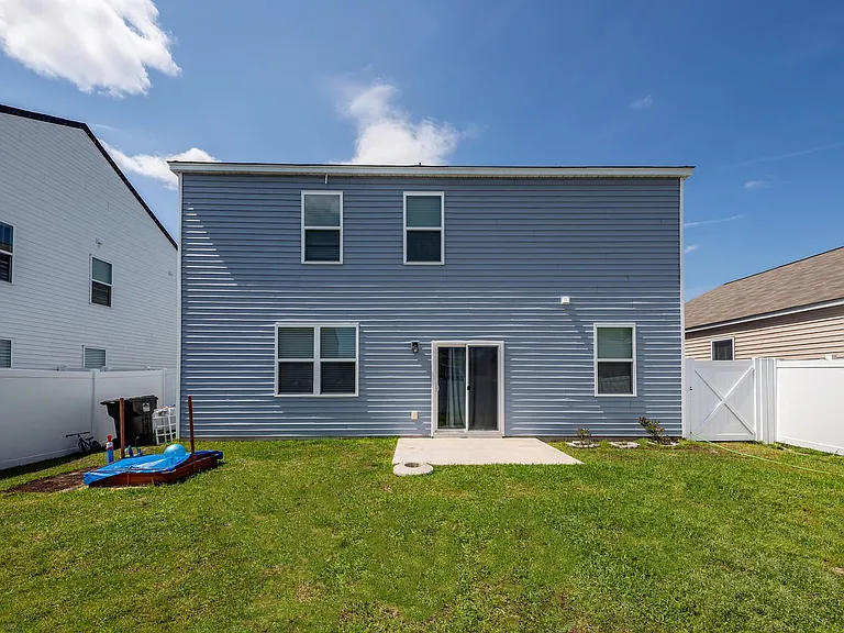 214 Wild Strawberry Ln — Photo 37