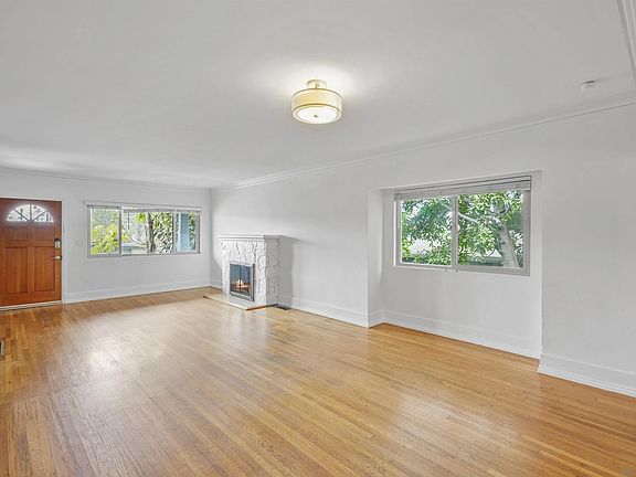 4th image of 3709-3711 Mississippi St